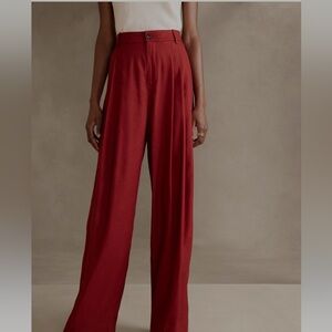 NWT Banana Republic Red Linen Trousers . US 6